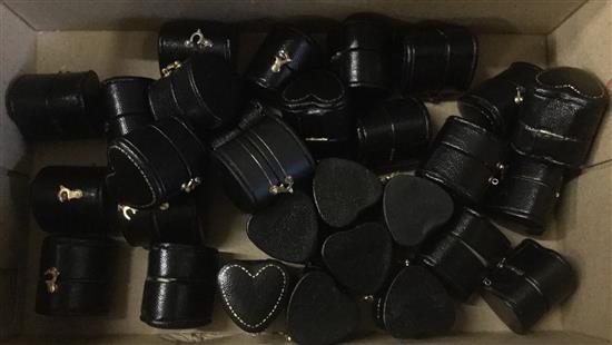 Twenty nine heart shaped ring boxes.